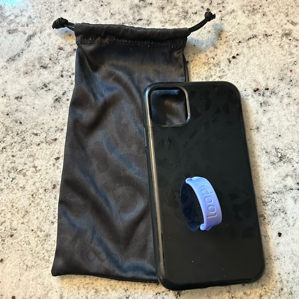 Loopy Case Midnight Leopard